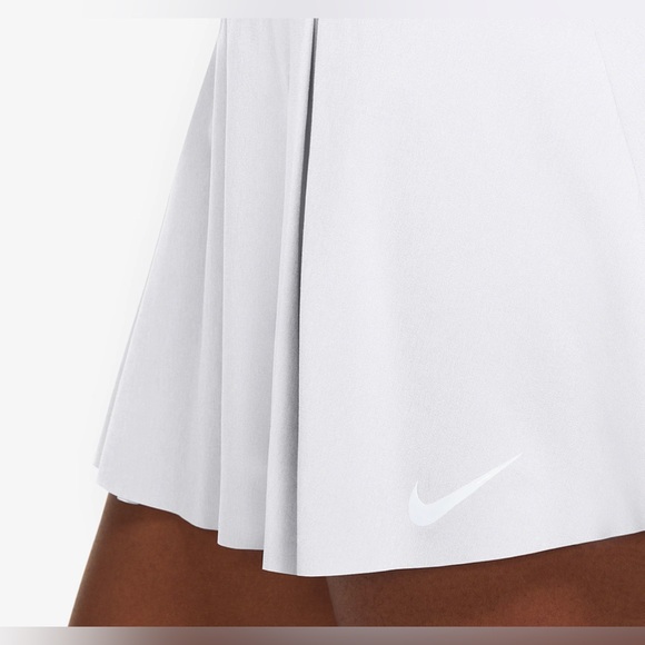 NIKE DRI-FIT 15’’ 🆕 White Tennis Skort. Size Small. - Picture 4 of 4